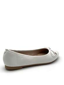 Spring & Autumn New Women Metal Loafers Flats Casual Slip-On Boat Shoes - White - View 4