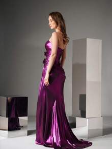 女士金属色调露肩镂空 3D 花卉装饰侧开衩下摆性感奢华连衣裙