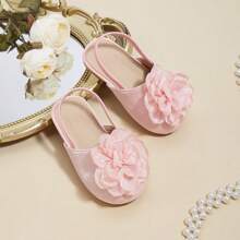 1 Pair Cute Toddler Shaped Flower Decor Fashionable Comfortable Slip-On Slippers