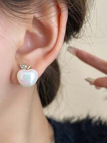 A Pair Of Cute Gold - Plated Rhinestone - Decorated Apple - Shaped Pearl Stud Earrings For Women Daily Wear