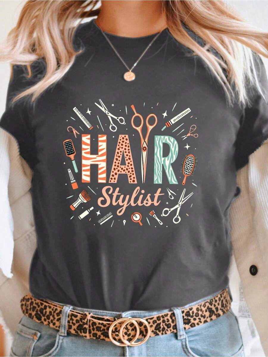 Women's HAIR Stylist Pattern Printed-Shirt - Short Sleeve Round Neck Casual Top, Vibrant Hair Accessory Design, Medium Elasticity, Machine Washable, Comfortable For All Seasons, Summer And Spring Style, Salon Style Fun Graphic Short Sleeve Shirt Loose And Comfortable - 深灰色 - 查看 1
