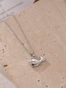 Collana pendente minimalista e versatile con delfino, motivo a tema marino, carina e alla moda, catena per la clavicola
