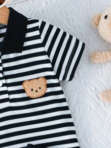 2 件套 幼儿男童时尚小熊贴片条纹领上衣和纯色短裤 夏季休闲户外套装