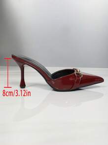 Fashionable Summer New Wine Red Mule Sandals With Buckle Effect Slim Heel Closed Toe