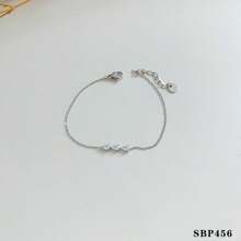 1 pièce Bracelet minimaliste de style Ins en acier inoxydable de haute qualité pour femmes, plaqué or 18 carats, convient pour les sorties, les fêtes et le travail