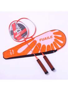 2 件羽毛球拍套装，合金制成，轻巧耐用，配有泡沫手柄，多种颜色可选，配有手提箱，适合户外、花园、海滩、家庭娱乐游戏，是节日的理想礼物
