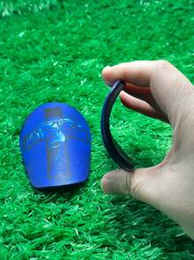 1 Pair 10 X 6 Cm Mini Football/Soccer Shin Guards With Cross Design, Provides Strong Protection