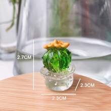 4PCS Handmade Mini Resin Cactus Cute Miniature Cacti Figurines Home Office Desk Tabletop Simulation Plants Decorations Car Interior Dashboard Ornaments