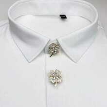 A Pair Of Four-Leaf Flower Ladies Cufflinks, Light Luxury Rhinestone Shirt Buttons, Fashionable And Versatile Button Sets, Flap Design, No Need For Needle Sewing, Easy To Put On And Take Off Cufflinks Shirt Buttons Decorative Buttons. Suitable For Formal Occasions, Daily Wear, Banquets, Parties. Exquisite Packaging, High-Grade Gift Box, Holiday Gift, Gift For Friends.