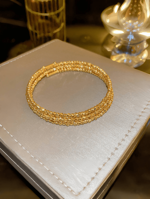 قطعة واحدة سوار يدوي غير متماثل هندسي الأشكال من 3 طبقات/5 طبقات، مطلي بذهب عيار 24 قيراط، مزخرف باللآلئ، أساور لارتداء النوادي اللامعة