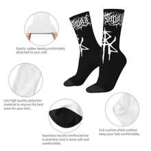 El elegante y misterioso logo de la banda de rock de mosaico con estampado de pata de gallo, calcetín de hombre para hip hop Harajuku con patrón impreso feliz y sin costuras, un regalo novedoso