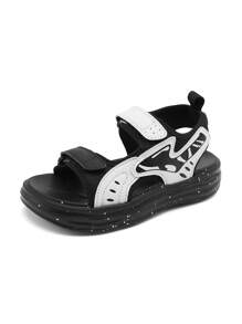 全新夏季儿童户外凉鞋，防滑男童鞋，软底舒适百搭沙滩鞋