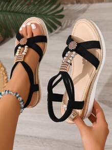 Sandales compensées et à plateforme de 5,5 cm de style vintage pour femmes, sandales bohèmes noires à perles et corde de fond pour l'été 2025 , chaussures de vacances