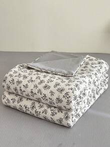 1件泡泡纱夏季印花毯，适合夏天用的薄被子，可以当毯子用，花卉印花图案，清新简约风格韩版毛毯，学生宿舍可用，可机洗