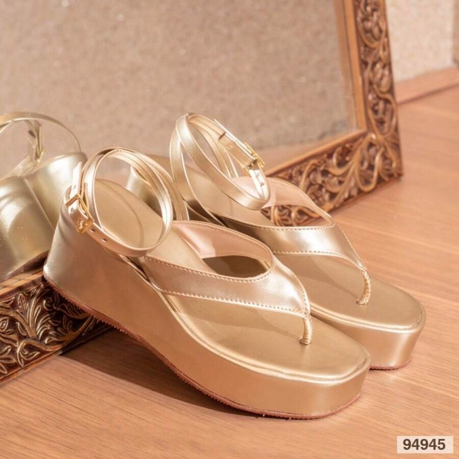 Sandal With Back Comfort Wedge Heel Flip-Flop Style Flatform Comfortable Platform Ref 2160 - Gold - View 1