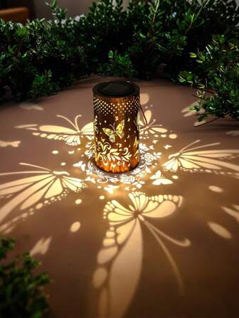 1 st upphängd solfjärilslykta, vattentät utomhus, fjärilsprojektionslykta, födelsedagspresent för män och kvinnor, innergård, terrass, veranda, bakgård, landskap, trädgårdsdekoration
