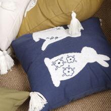 1 pieza Funda de almohada bordada con conejo corriendo, decoración de Pascua para sala de estar y sofá, hecha de fibra de poliéster, sin relleno