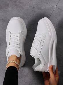 Novos tênis brancos, casuais, respiráveis, confortáveis, versáteis, estilo coreano, com cadarço, sapatos de lona