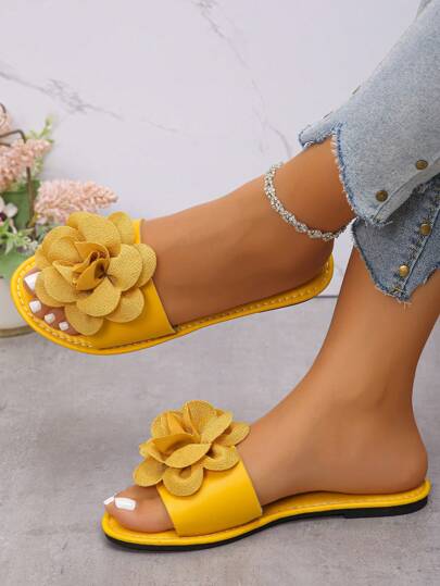 大码舒适平底凉鞋，3D立体印花，适合室内外穿着，易于穿脱（尺码偏大）