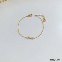 1 pièce Bracelet minimaliste de style Ins en acier inoxydable de haute qualité pour femmes, plaqué or 18 carats, convient pour les sorties, les fêtes et le travail