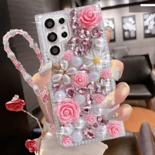 Étui scintillant et brillant pour Galaxy S25 Série/S24 Série/S23 Série/S22 Série, étui de luxe féminin et mignon avec fleurs en cristal 3D, strass et perles. Inclut une bandoulière poignet. Cadeau idéal pour les femmes, l'anniversaire, la mère, la famille, les amis, le petit ami, la petite amie