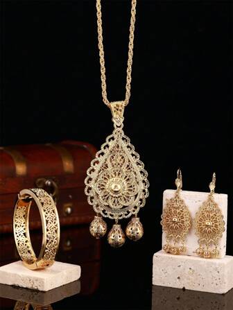 阿尔及利亚风格时尚女士项链、耳环和手链套装，带镂空雕刻花卉图案和小球吊坠，传统女士婚礼、宴会和节日服饰套装