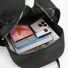 A Backpack With Oxford Spinning Waterproof Solid Color Outdoor Backpack, Short Distance Travel Storage Bag, Fitness And Sports Changing Clothes Lightweight Large Capacity Storage Bag