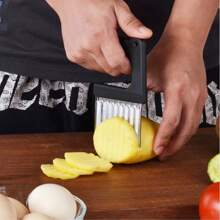 1pc Stainless Steel Handheld French Fry Cutter, Potato Slice Chopping Tool, Multifunctional Kitchen Gadget For Making Party Snacks And Mother's Day Cooking - Black - View 2