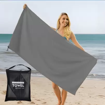 1 pieza Toalla de camping de unicolor, toalla de viaje de microfibra súper absorbente y de secado rápido, toalla de playa ultra suave y compacta de secado rápido, adecuada para natación, playa, fitness, senderismo, yoga, viajes, mochila deportiva, incluye bolsa con cremallera para transportar, artículos esenciales de playa, accesorios de playa, flotador de piscina