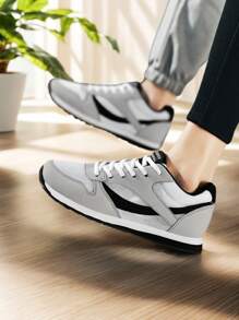 2025 秋季女款复古圆头系带舒适平底运动鞋，休闲透气，适合日常穿着、跑步、纯色运动鞋 - 黑與白 - 查看 6