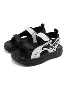 全新夏季儿童户外凉鞋，防滑男童鞋，软底舒适百搭沙滩鞋