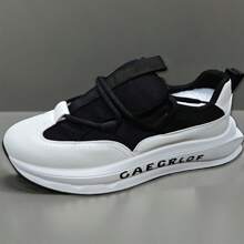 Zapatillas informales sueltas, transpirables y con diseño de plataforma, de moda, alta calificación, antideslizantes y versátiles para hombres