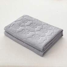 1 pezzo Coperta rinfrescante, realizzata in materiale leggero simile alla seta, traspirante, assorbe il calore per mantenere freschi gli adulti, adatta per chi soffre il caldo, colore grigio, grande piumino estivo rinfrescante - Grigio Chiaro - Visualizzare 11