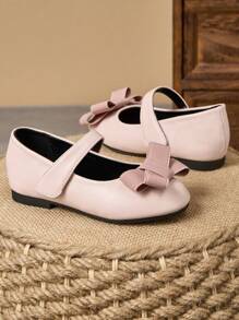 1 Paio di scarpe in pelle rosa per bambine, scarpe da principessa per cerimonie per bambini, ballerine con punta tonda e fiocco, adatte per performance di coro, scarpe scolastiche carine e alla moda