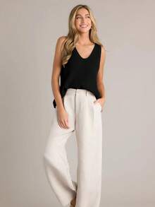 Women's Solid Color V-Neck Camisole, Black Summer Tank Top, Minimalist & Fashionable, Suitable For Commuting, Women's Summer Top - Black - View 2