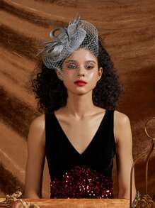 1 قطعة قبعة مزين بالريش والنقاب لحفل الشاي وسباق كنتاكي وحفل الزفاف, اكسسوارات شعر قبعات صغيرة وقبعات ميني فوق