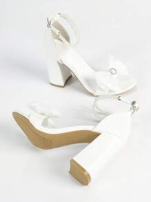 春夏女士超高跟白色露趾婚礼凉鞋，饰有仿珍珠缎带蝴蝶结，优雅时尚百搭 - 白色 - 查看 2