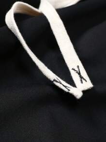Set de 2 pantalones cortos deportivos de verano para hombre, muy adecuados para entrenamiento, con cordón ajustable en la cintura, bolsillos laterales para comodidad, hechos de tela de punto transpirable que absorbe el sudor, suave y cómodo, excelente para fitness, baloncesto, entrenamiento, correr, ejercicio, ropa urbana, camping, senderismo, actividades al aire libre y uso diario