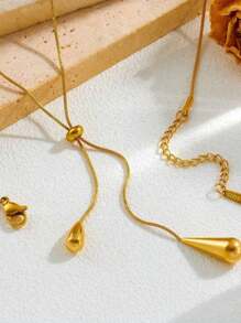 EMERY ROSE قلادة معلقة من الفولاذ المقاوم للصدأ بتصميم مجسم منمق وراقي على شكل قطرة ماء