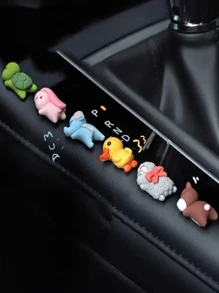 Urocze dekoracje na deskę rozdzielczą samochodu z motywem kreskówek - kolorowe miniaturowe ozdoby, które ulepszą Twoje wrażenia z jazdy, wykonane z żywicy odpornej na ciepło, łatwe w montażu za pomocą kleju bezśladowego, odpowiednie do desek rozdzielczych, lusterek wstecznych, klamek drzwi i otworów wentylacyjnych, dostępne w różnych stylach, spersonalizuj wnętrze swojego samochodu z zabawą i stylem, idealne do dodania uroku konsoli środkowej Twojego samochodu, wiele elementów