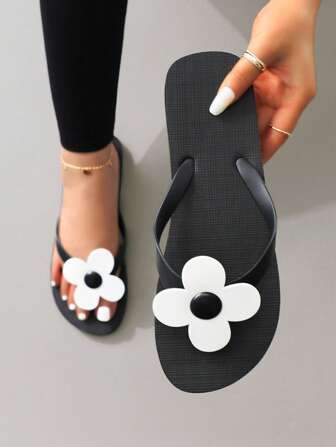 Sandales tongs à fleurs douces pour les vacances à la plage pour femmes