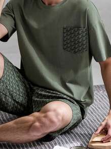 Conjunto de pijama de hombre con cuello redondo, estampado geométrico verde, de manga corta y pantalón corto, ropa de estar en casa de verano