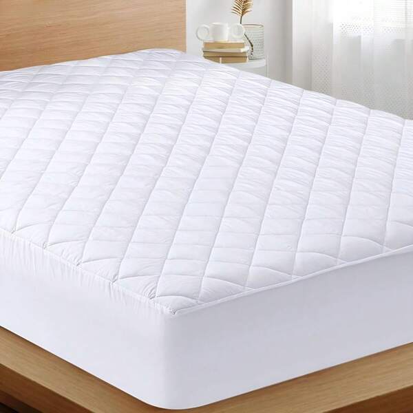 Protector de Colchón Acolchado Algodón | Transpirable, Hipoalergénico con Tratamiento Antiácaros | Ultra Suave, Ajustable para Colchones de hasta 30 CM