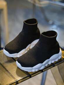 Kids Lightweight Breathable Knitted Sport Shoes, Practical And Multifunctional - Black - View 1