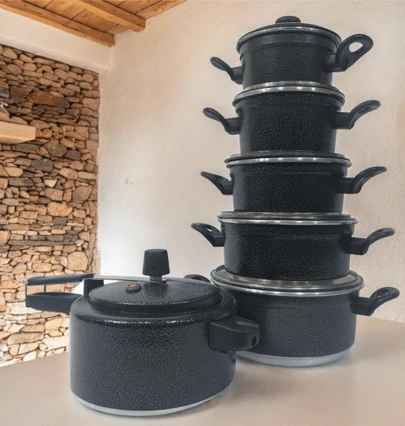 Jogo Kit 5 panelas alumínio + Panela de pressão 2,5 litros