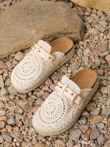 Nouvelles chaussures mules à semelle épaisse tressées 2025, sandales de style bohème rétro à bout fermé pour la plage, chaussures de pêcheur pour femmes, style vacances