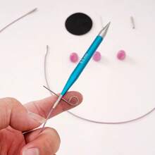 [编织针套装] 带人体工程学手柄的铝制圆形编织针套装，9 种尺寸和便携式钩针钥匙扣（3/4/5 毫米），可互换钩针带收纳盒，适用于小型项目 - 彩色 - 查看 4