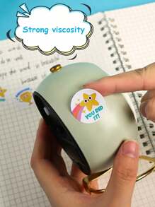500 buc/rolă autocolante motivaționale drăguțe cu desene animate în limba engleză, model curcubeu albină soare coroană, pentru meșteșuguri DIY, decorare, contabilitate, recompensă pentru profesori, autocolante multifuncționale impermeabile din PVC, rechizite școlare, înapoi la școală - Galben - Vizualizare 6
