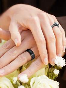 1pc Fashionable Couple Rings - 1pc Stainless Steel Men's Wedding Band & 1pc Elegant Princess Square Cut Women's Engagement/Wedding Ring, Bridal Jewelry Gift - Gun Black - View 4