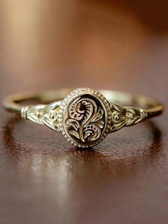 1pc Elegant Vintage Engraved Seal Ring, Women Engagement/Wedding Band
